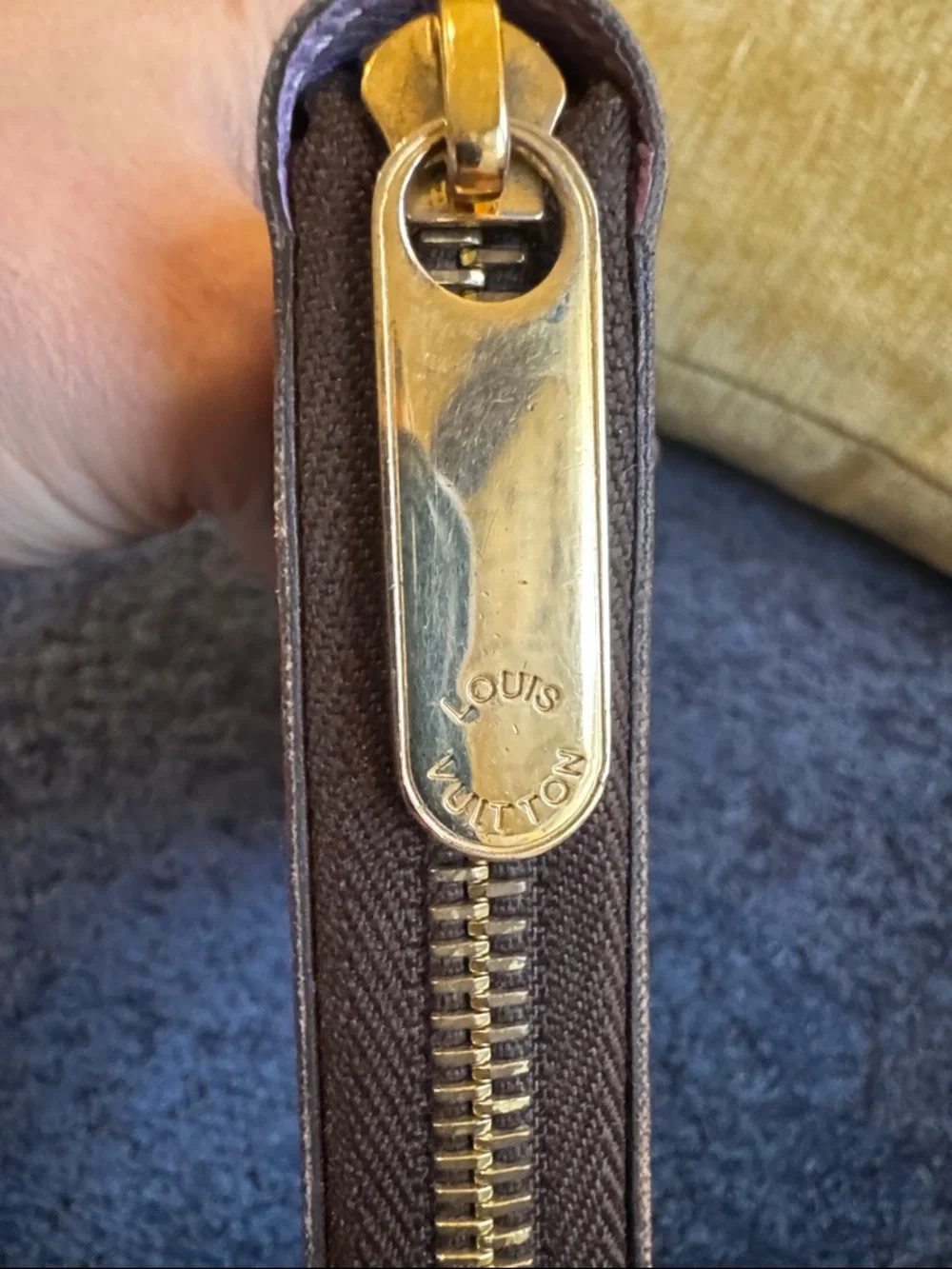 Louis Vuitton Damier Ebene Illustre Wallet - Picture 5 of 7